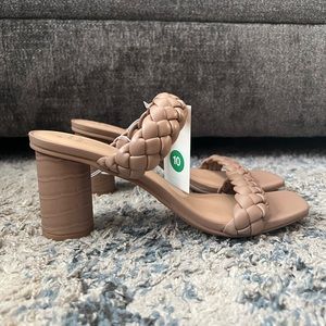 A new Day tan heels size 10